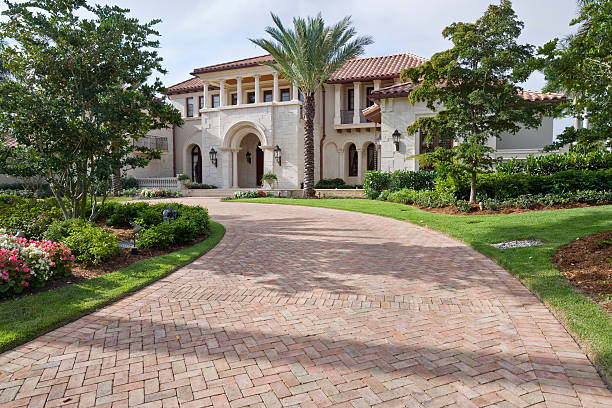 Best Driveway Paving Company  in Eidson Road, TX